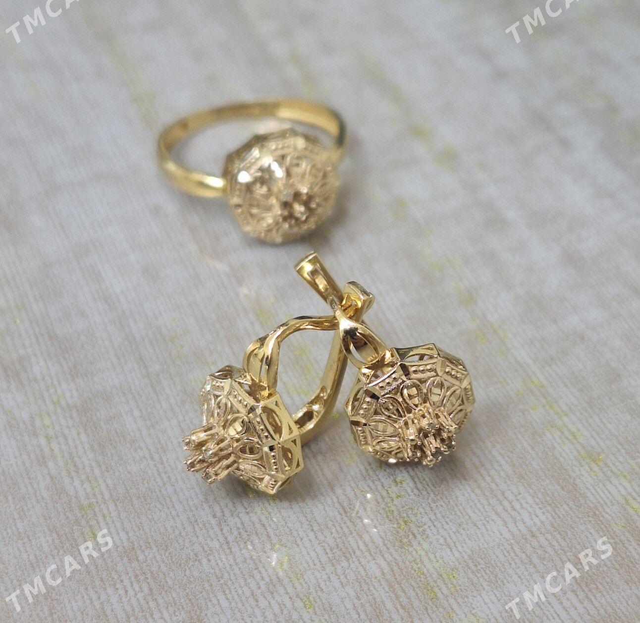 Gyzyl komplekt - Ашхабад - img 1