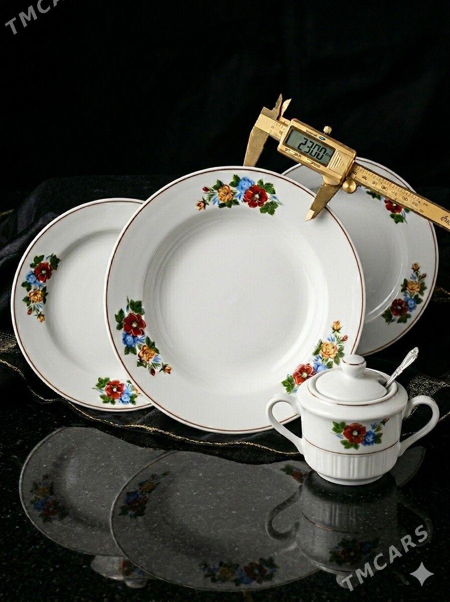 тарелки от сервиза - Aşgabat - img 1