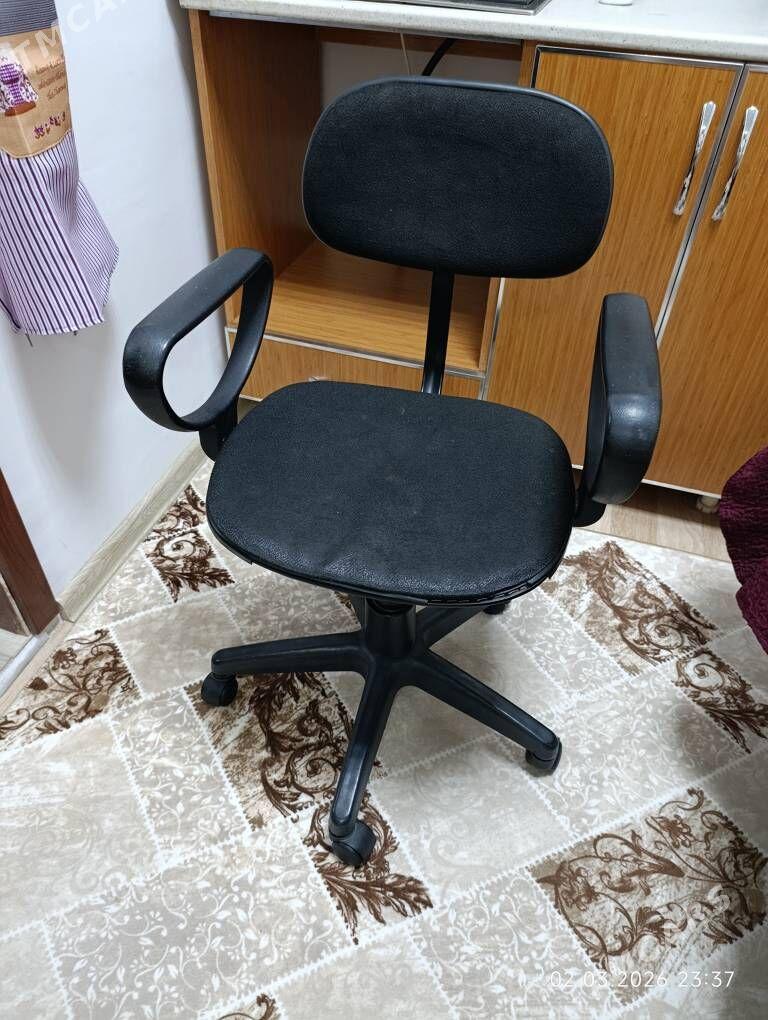 Офисный стул - 30 mkr - img 1