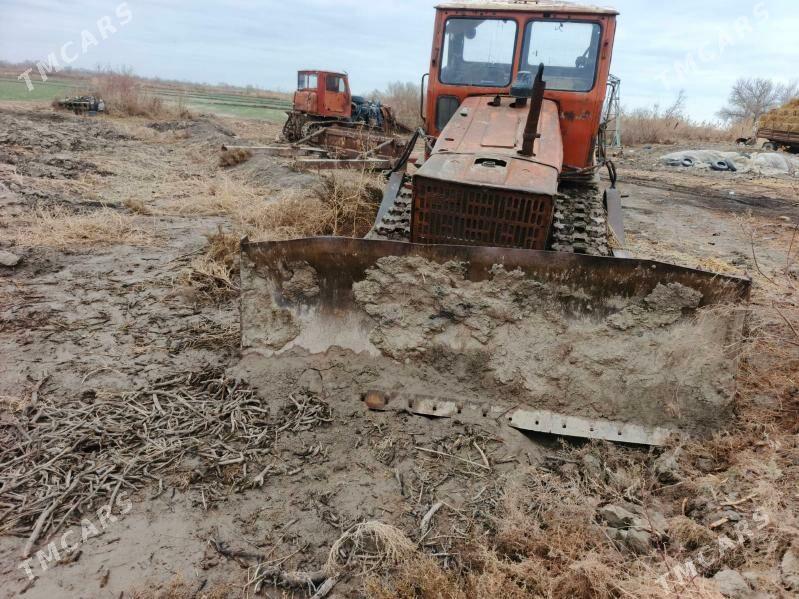 MTZ 80 1980 - 30 000 TMT - Дянев - img 1