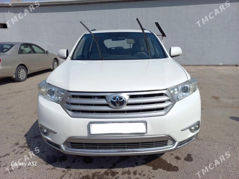 Toyota Highlander 2013 - 297 000 TMT - Мары - img 1