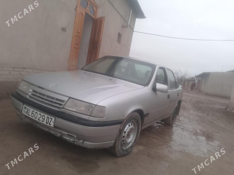 Opel Vectra 1990 - 30 000 TMT - Шабатский этрап - img 1