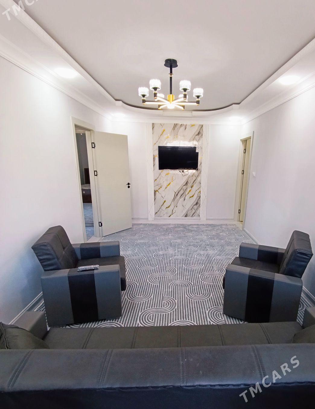 9 микр 2 х ком 2 этаж - Ашхабад - img 1