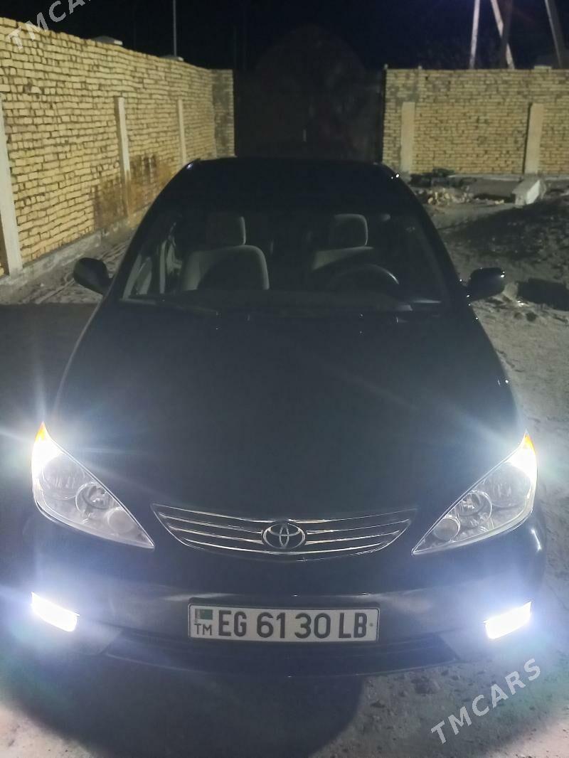 Toyota Camry 2003 - 180 000 TMT - Garabekewül - img 1