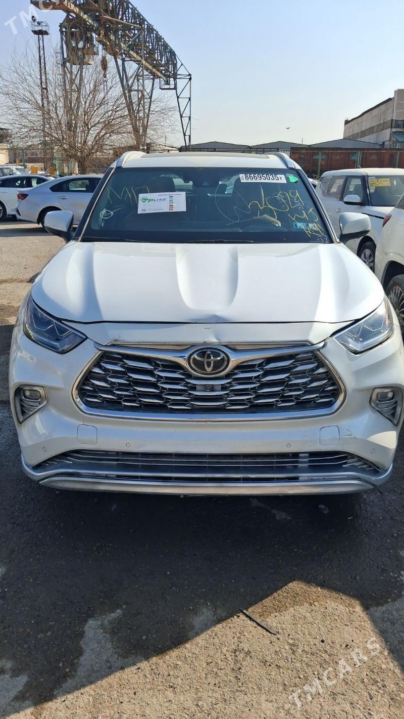 Toyota Highlander 2021 - 668 000 TMT - Мары - img 1
