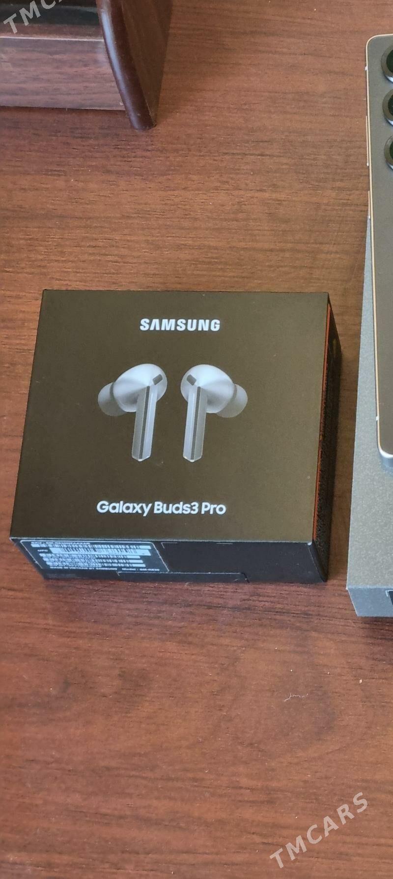 Galaxy Buds 3 Pro Silver - Мир 2 - img 1