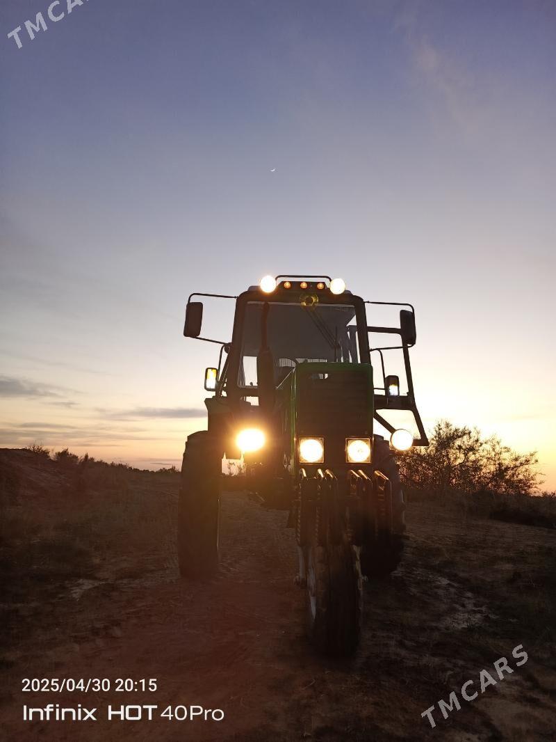 MTZ 80 2009 - 210 000 TMT - етр. Туркменбаши - img 1