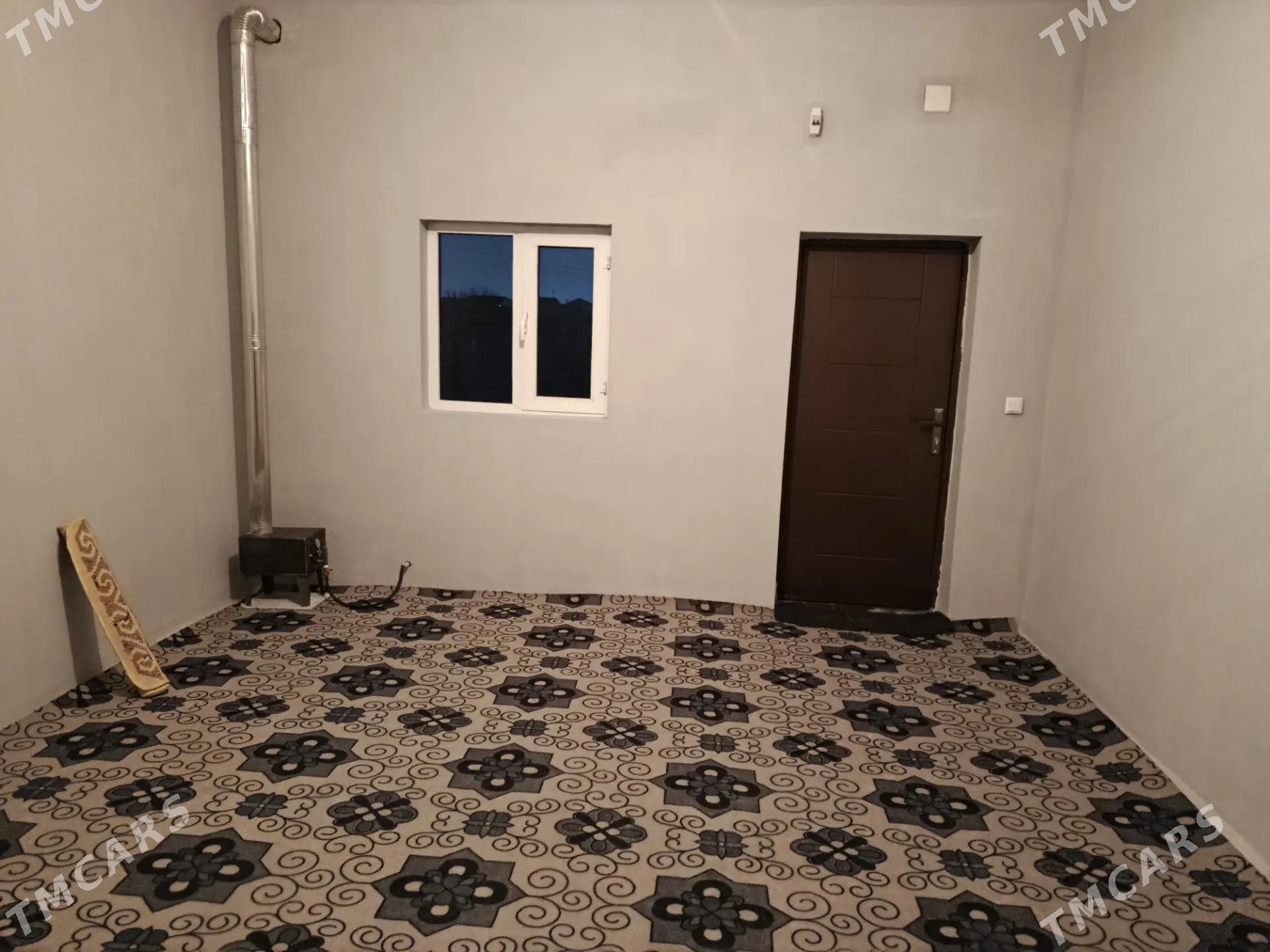 kireyine jay - Гарадамак - img 1