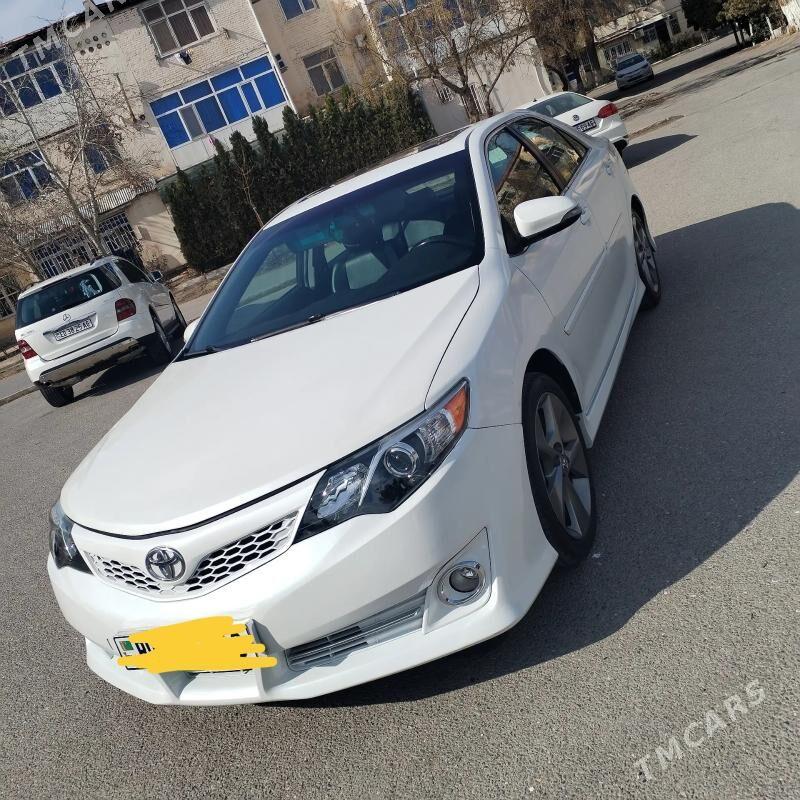 Toyota Camry 2013 - 260 000 TMT - 1 mkr - img 1