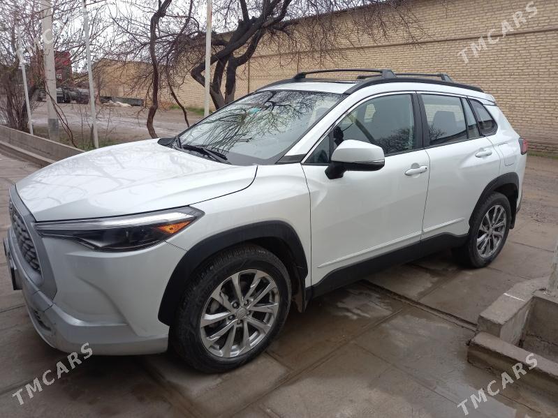 Toyota Corolla Cross 2024 - 400 000 TMT - Саят - img 1
