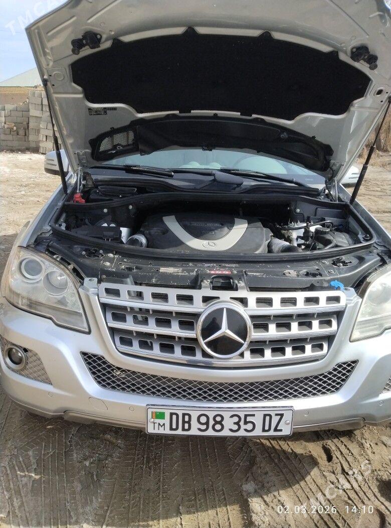 Mercedes-Benz ML350 2011 - 444 444 TMT - Дашогуз - img 1