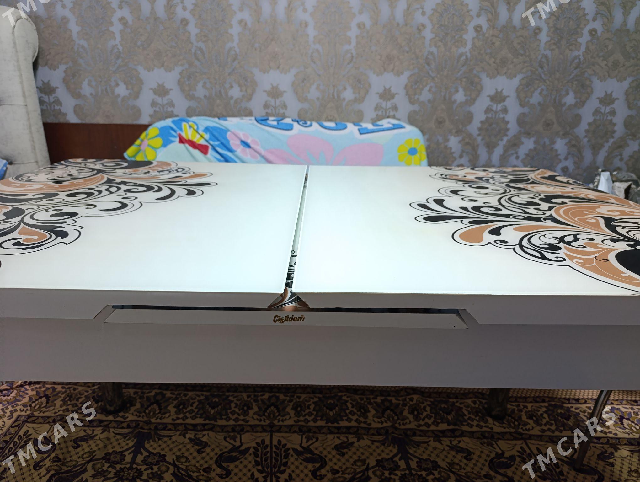 стол - Balkanabat - img 1