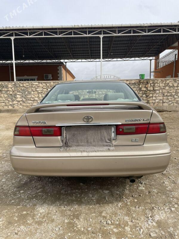 Toyota Camry 1998 - 145 000 TMT - Balkanabat - img 1