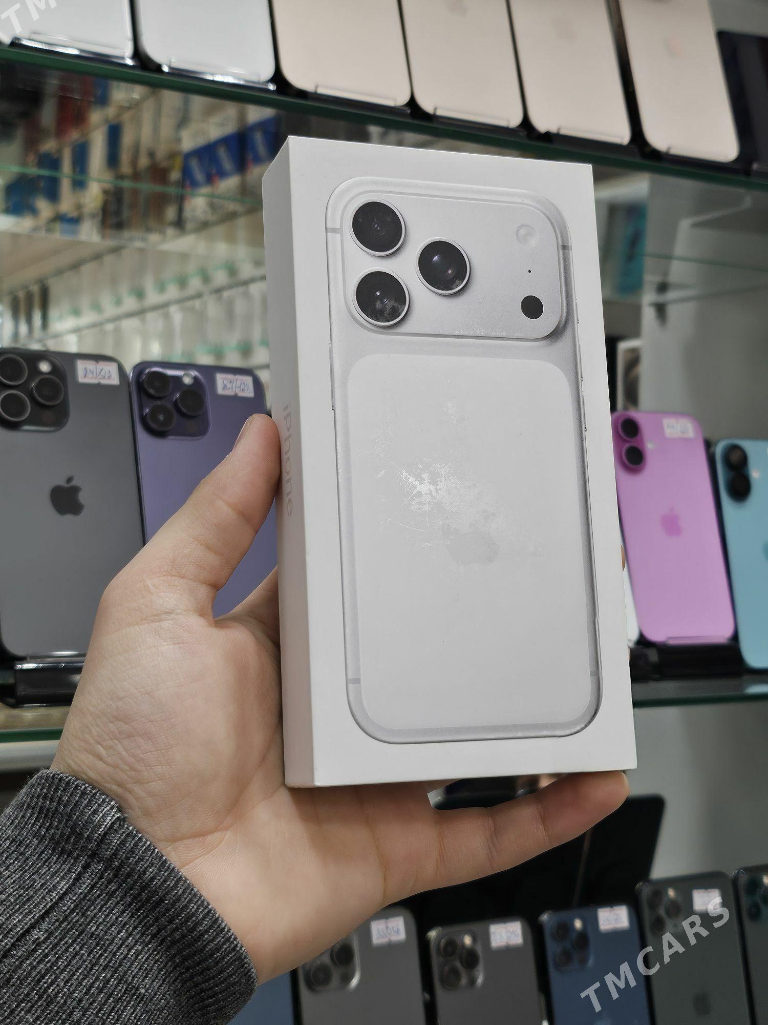 Iphone 17 pro 256gb Paket - Garaşsyzlygyň 15 ýyllygy Söwda Merkezi - img 1