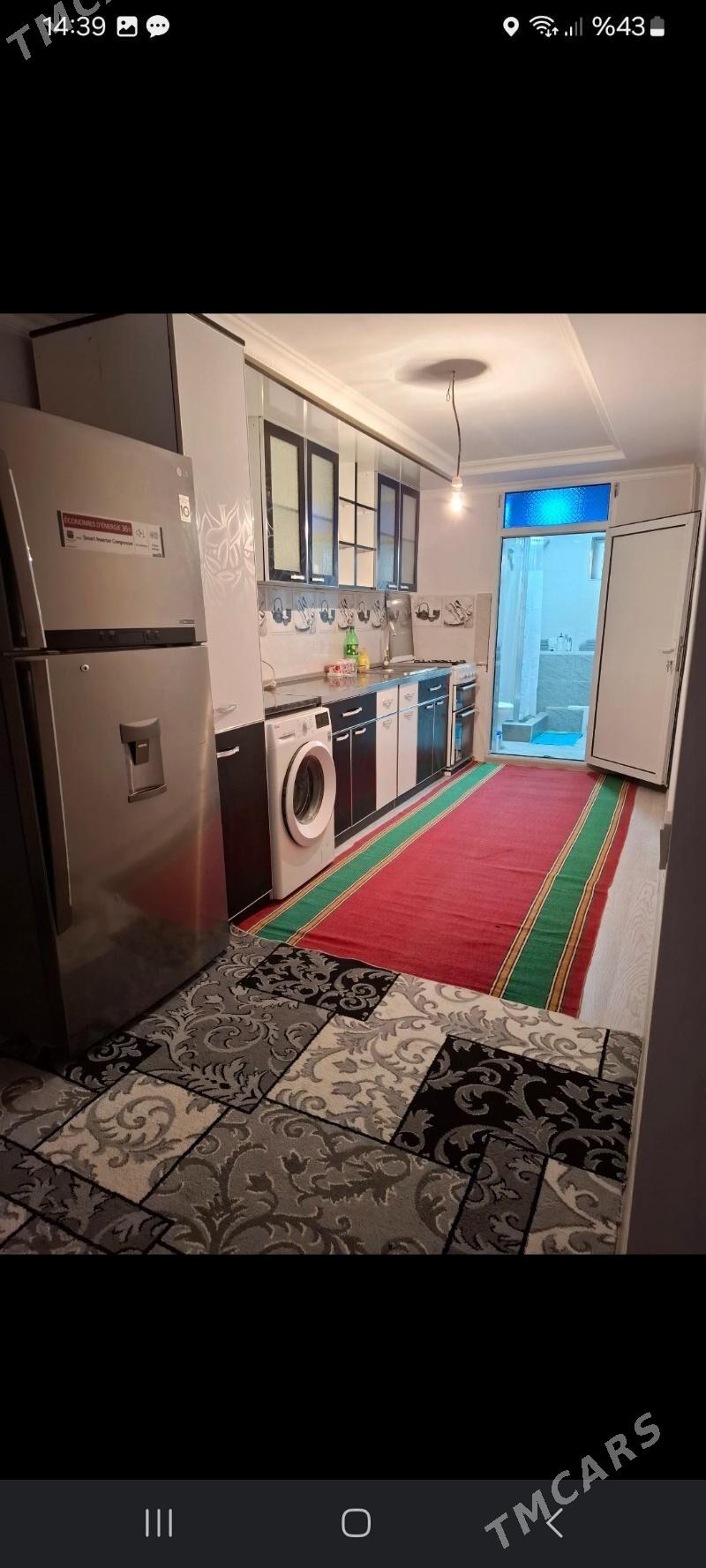 arenda jay - Mary - img 1