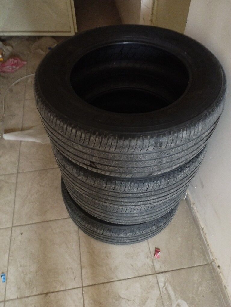 Michelin 235/65/18 2 500 TMT - Gurtly - img 1