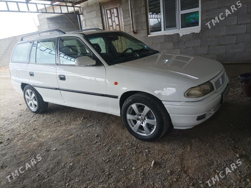 Opel Astra 1996 - 55 000 TMT - Бахарден - img 1