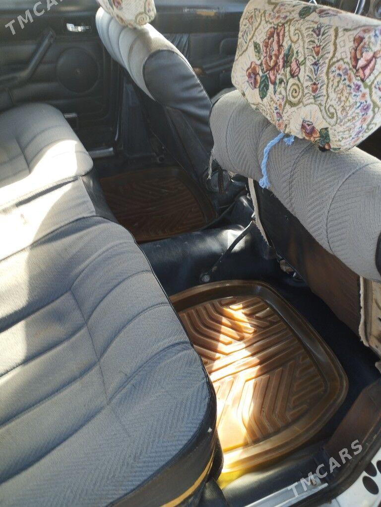 Gaz 24 1988 - 20 000 TMT - Серахс - img 1