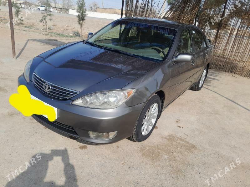Toyota Camry 2003 - 160 000 TMT - Kerki - img 1