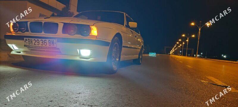 BMW 525 1992 - 70 000 TMT - Балканабат - img 1