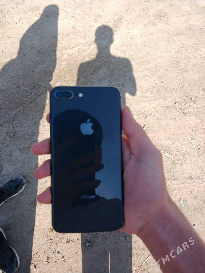 iPhone 8 + - Gurbansoltan Eje - img 1