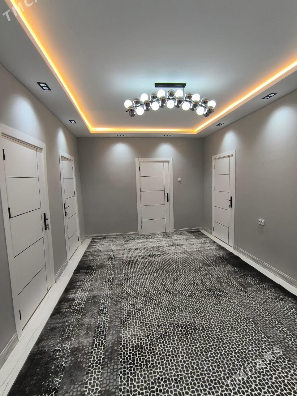 Änew panelny 2kom 96m2 - Анев - img 1