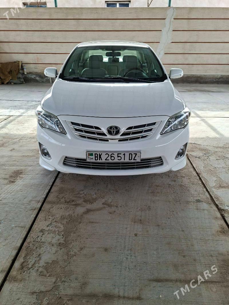Toyota Corolla 2013 - 220 000 TMT - Дашогуз - img 1