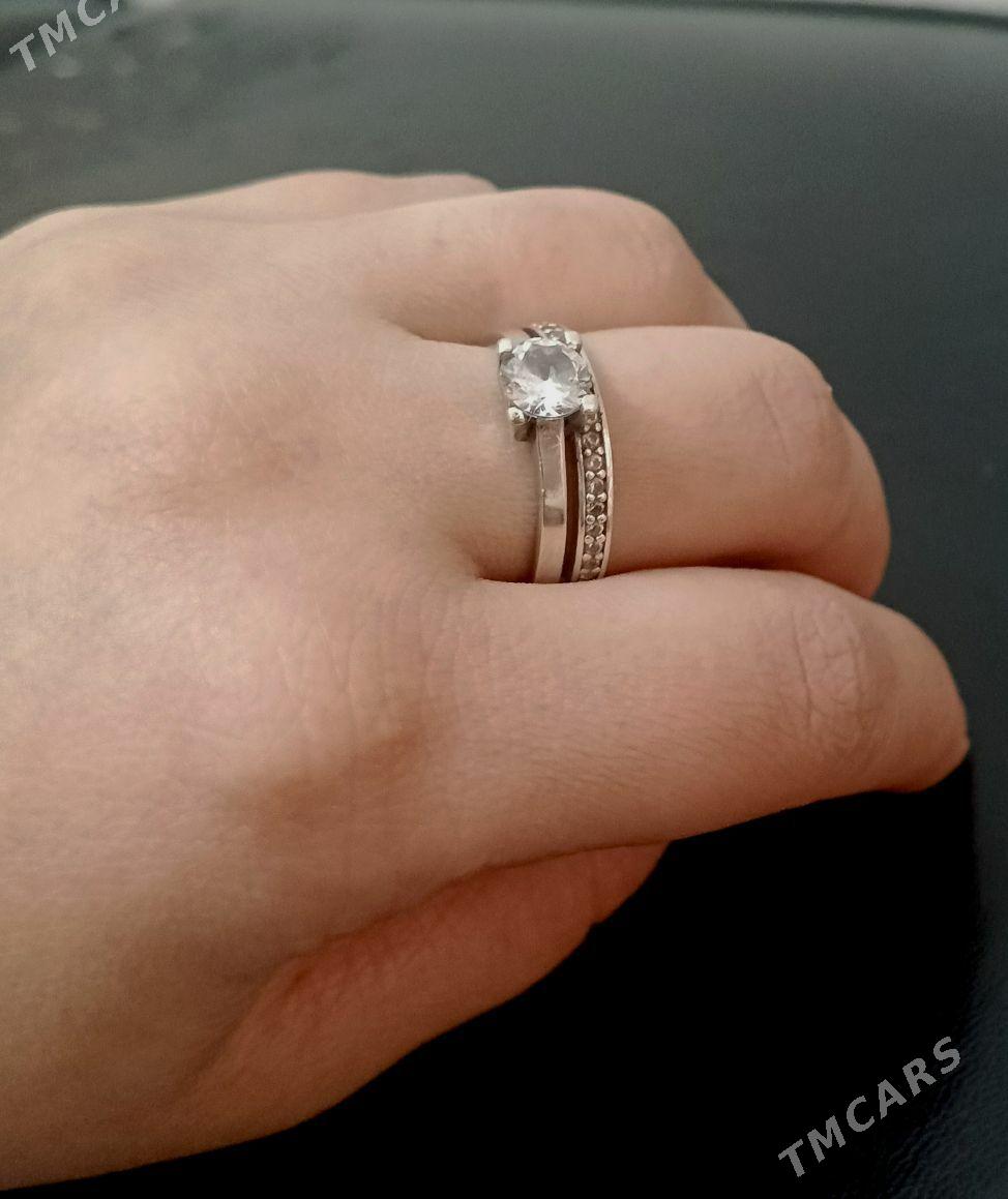 kumus yuzuk - Балканабат - img 1