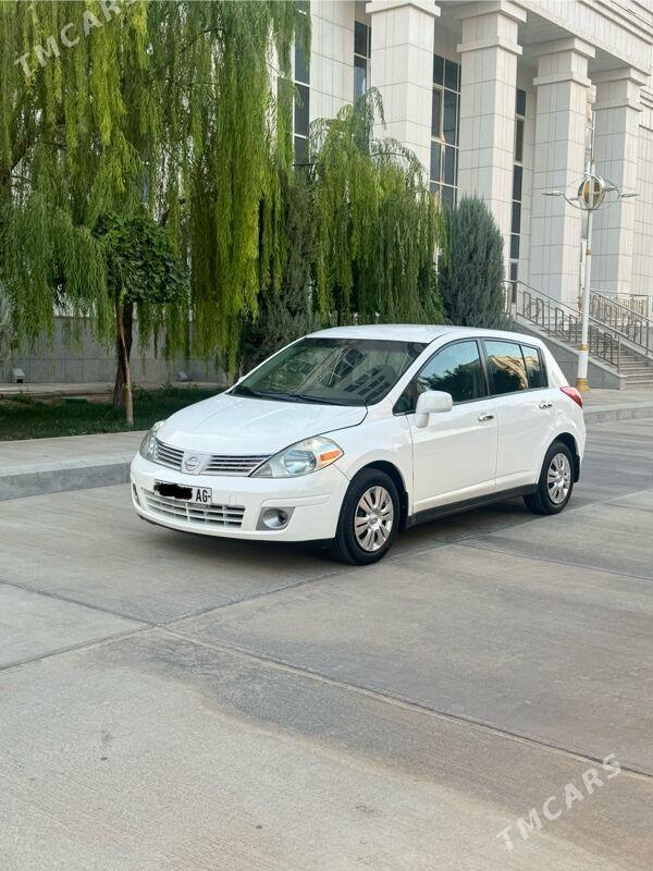 Nissan Versa 2010 - 133 000 TMT - Кëши - img 1