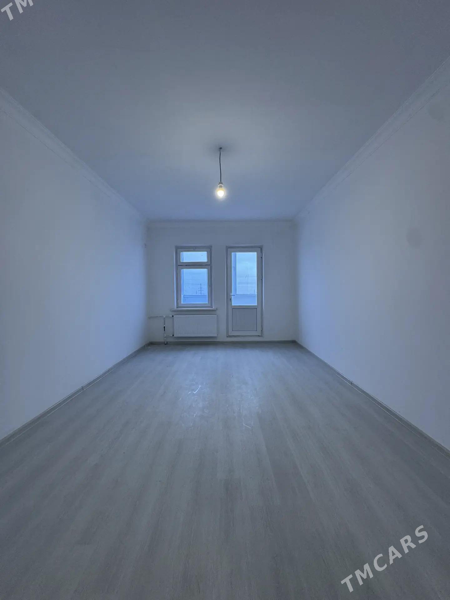 Buzmeyin Gres, taze jay - Бузмеин ГРЭС - img 1