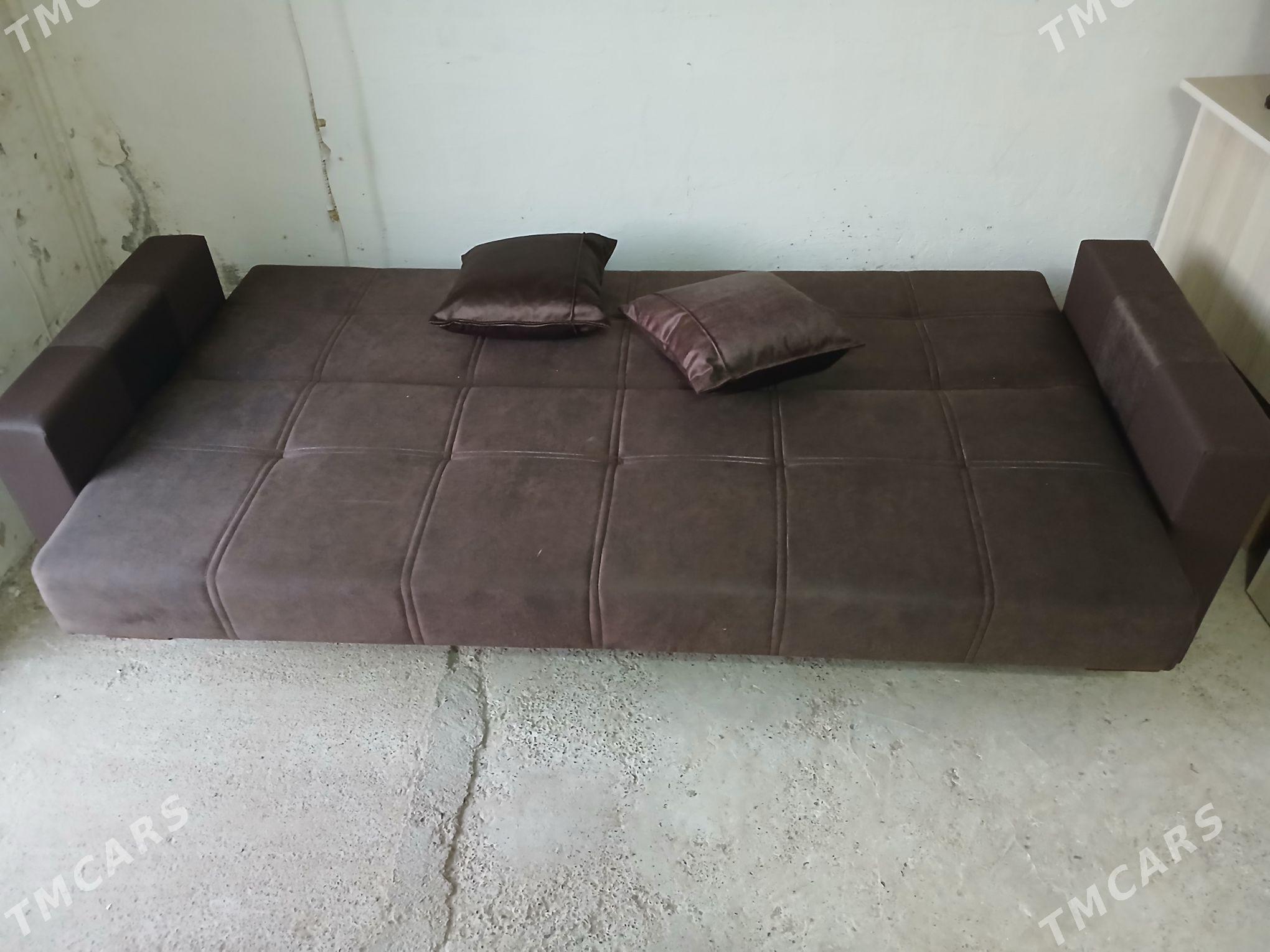 diwan acylyan - Garadamak - img 1