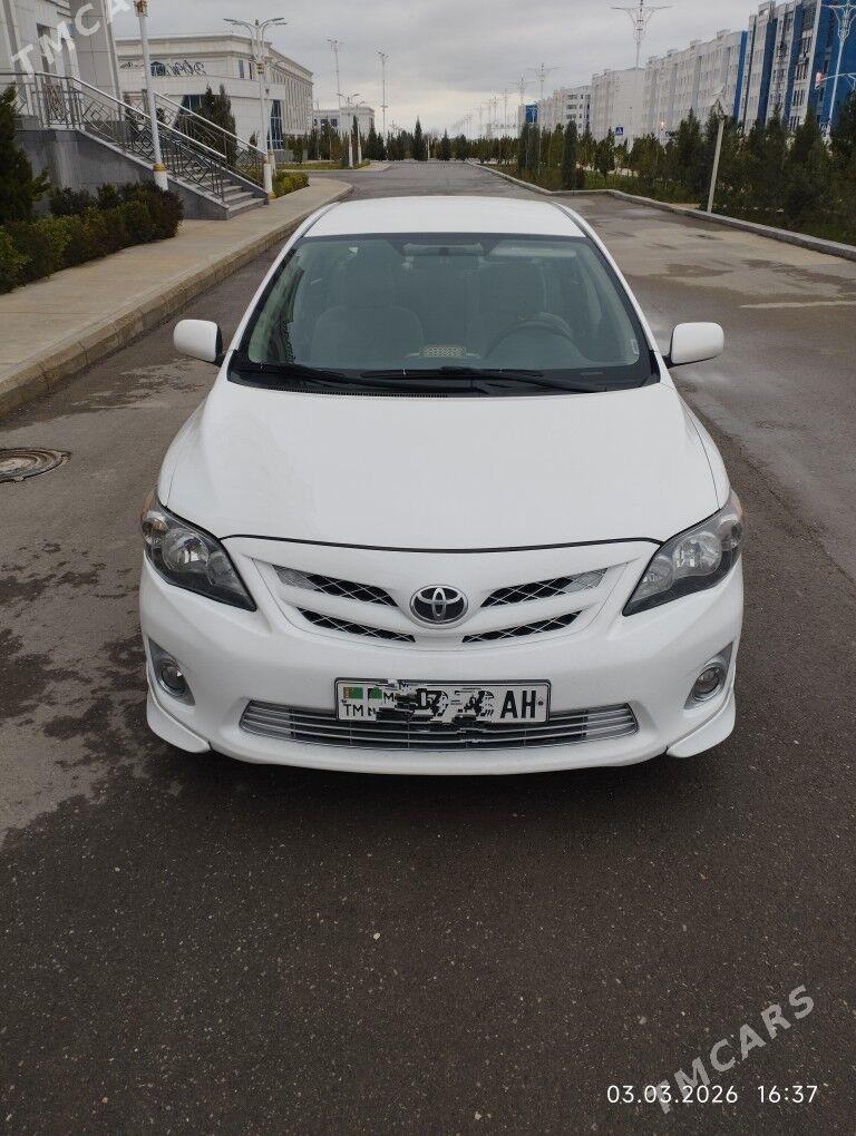 Toyota Corolla 2012 - 200 000 TMT - Гёкдепе - img 1