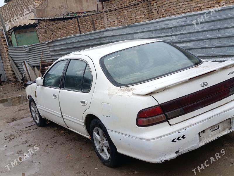 Infiniti I30 1996 - 24 000 TMT - Türkmenabat - img 1