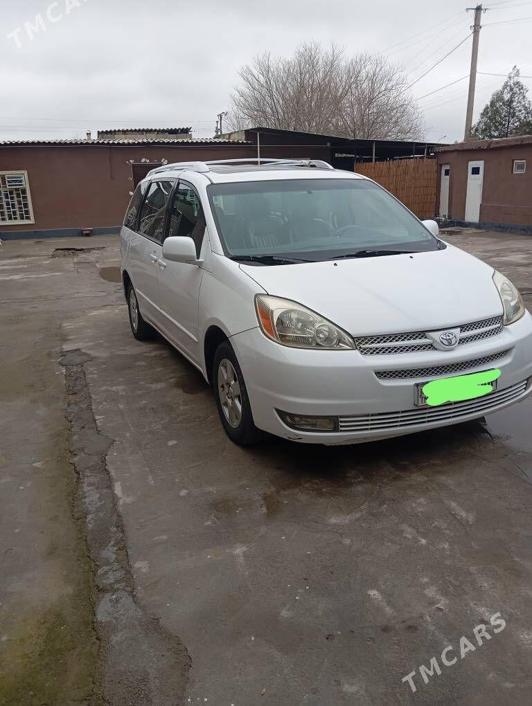 Toyota Sienna 2004 - 240 000 TMT - Aşgabat - img 1