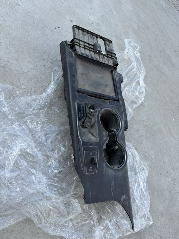 Camry 300 TMT - Balkanabat - img 1