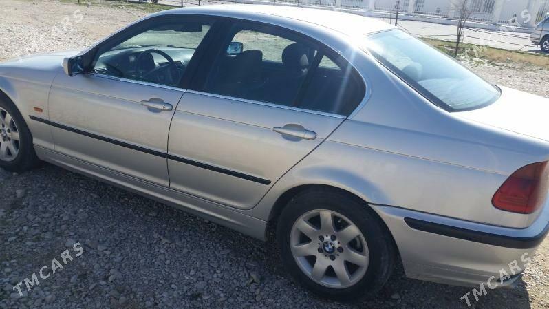BMW 525 1999 - 115 000 TMT - Балканабат - img 1