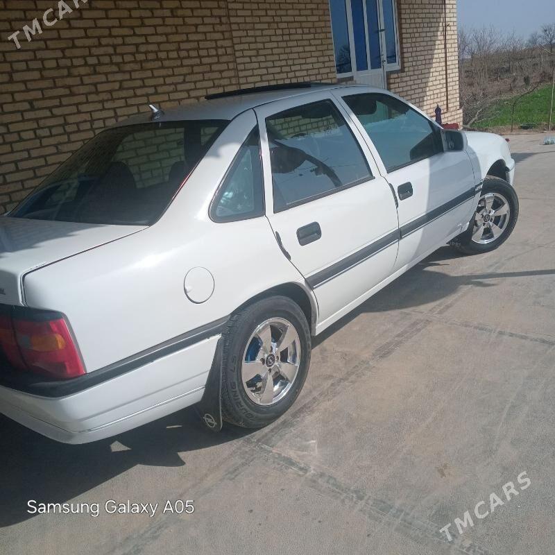Opel Vectra 1992 - 50 000 TMT - Байрамали - img 1
