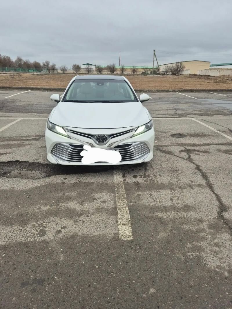 Toyota Camry 2018 - 310 000 TMT - Ашхабад - img 1