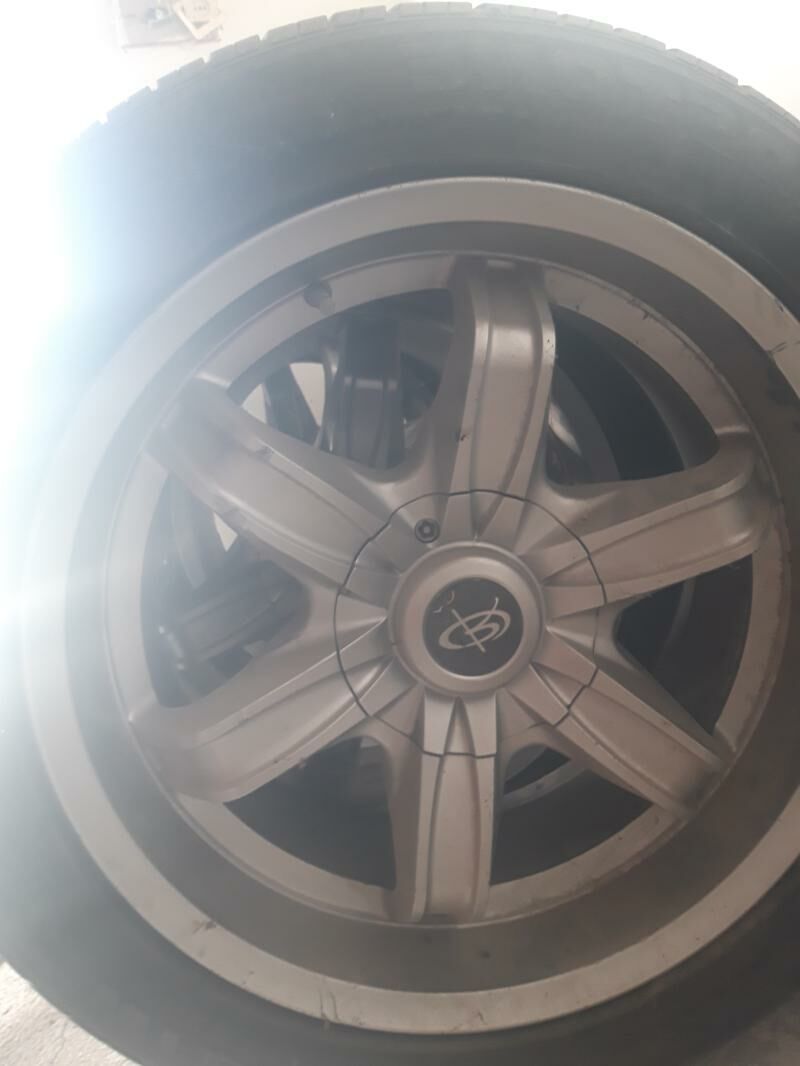 prada diska 2 500 TMT - Bäherden - img 1