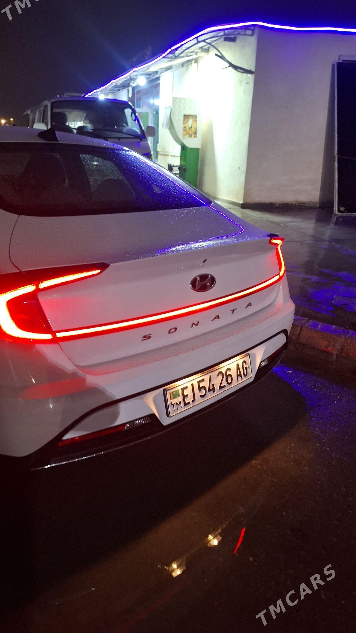 Hyundai Sonata 2021 - 275 000 TMT - Бузмеин - img 1