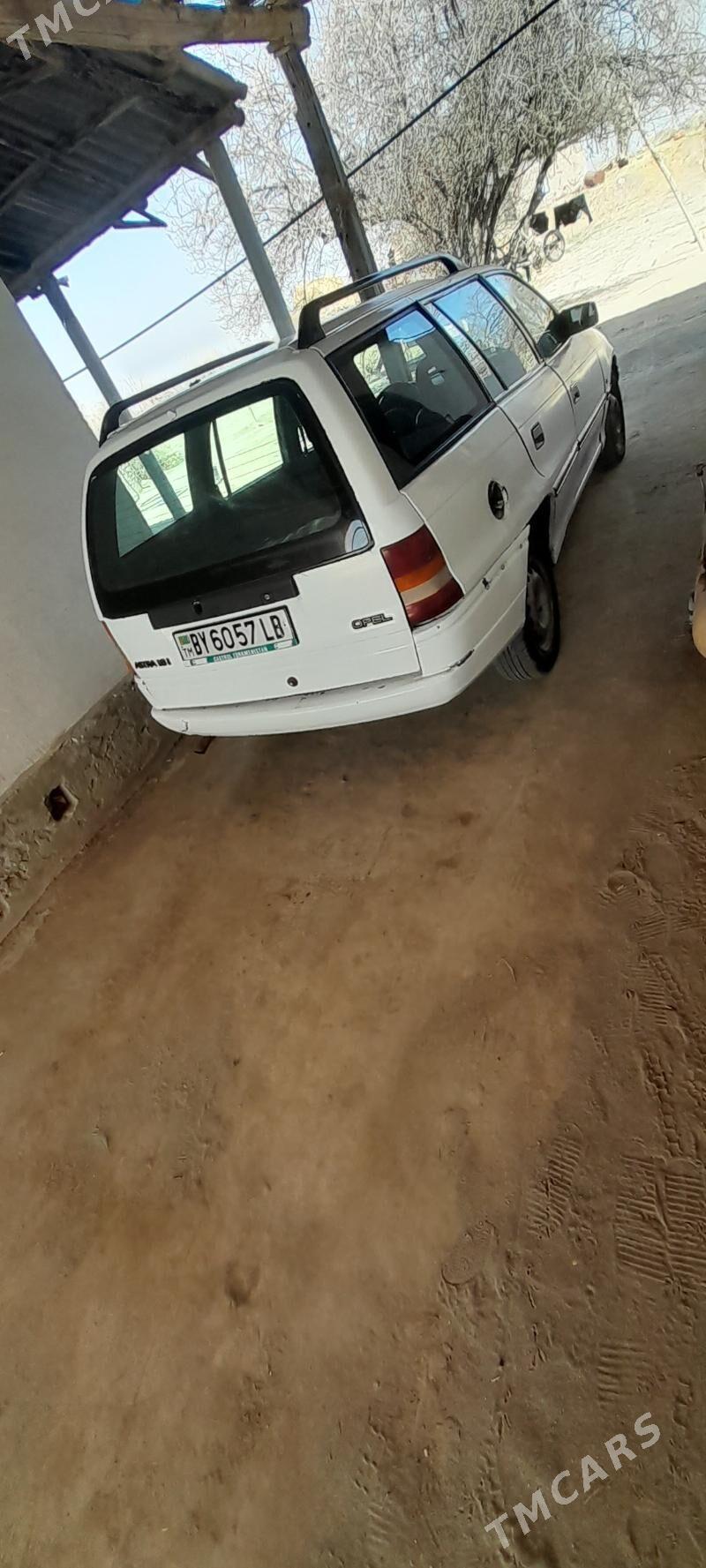 Opel Astra 1992 - 30 000 TMT - Halaç - img 1