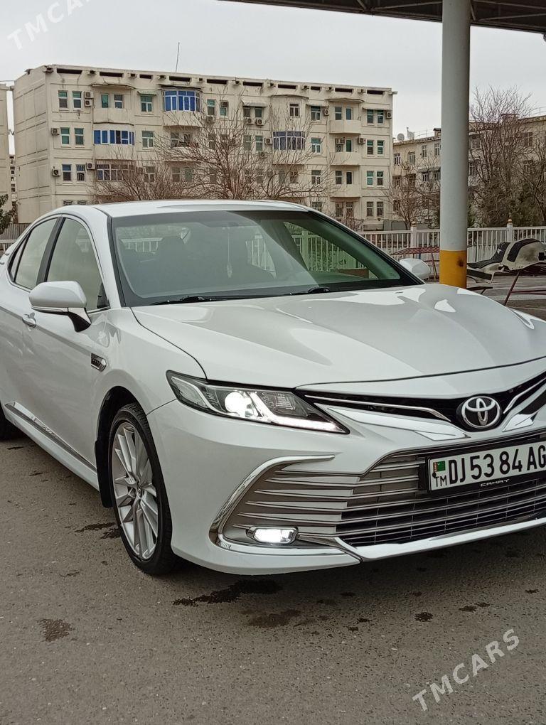Toyota Camry Hybrid 2021 - 270 000 TMT - 1 мкр - img 1