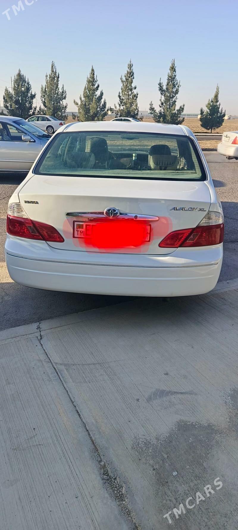 Toyota Avalon 2000 - 200 000 TMT - Мары - img 1