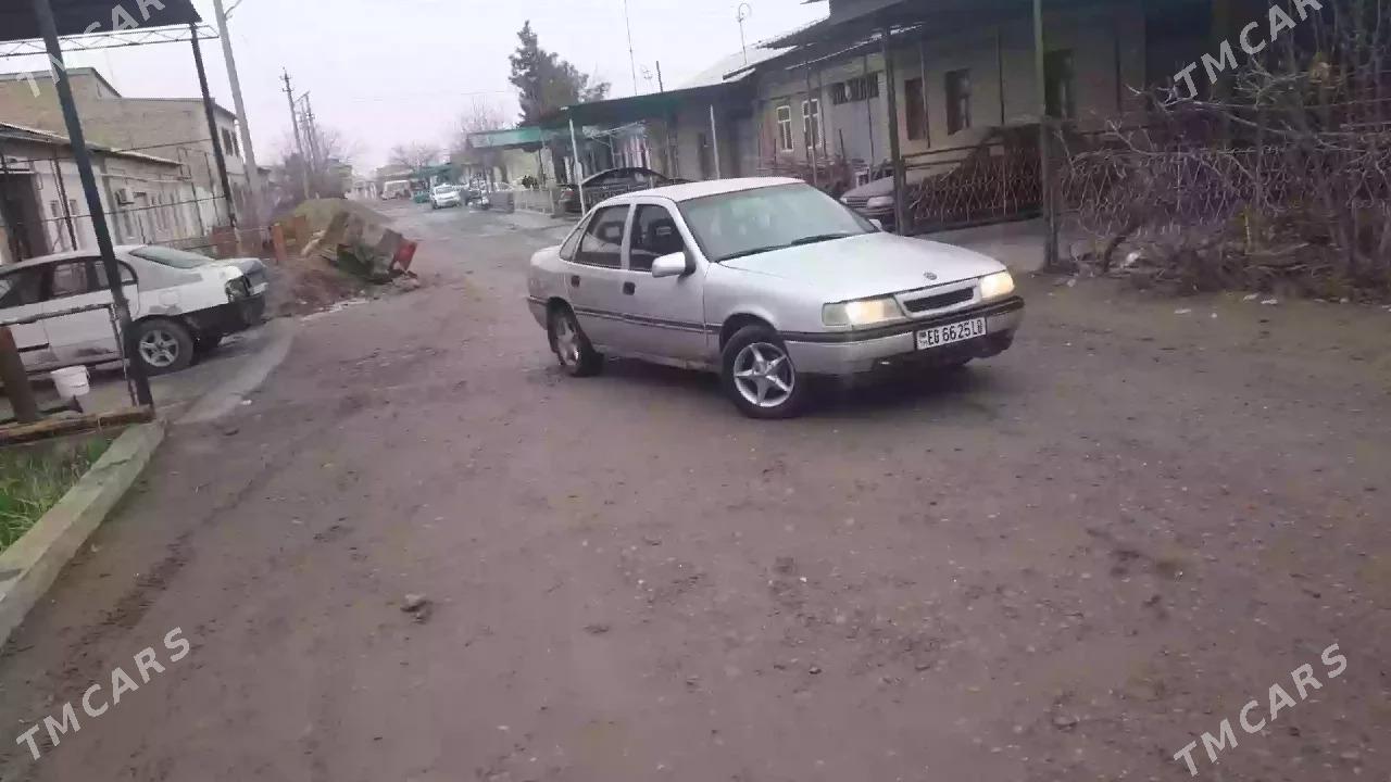 Opel Vectra 1991 - 32 000 TMT - Türkmenabat - img 1