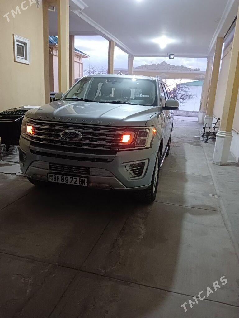 Ford Expedition 2022 - 600 000 TMT - Балканабат - img 1