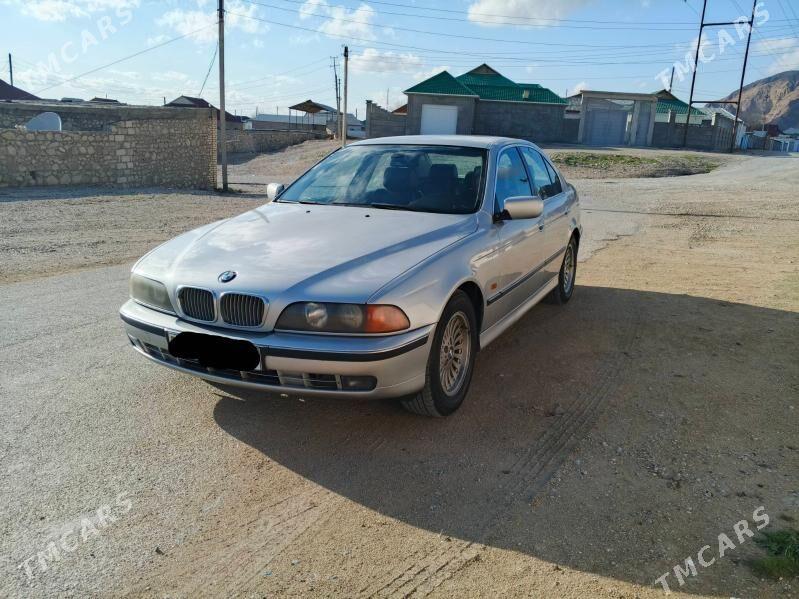 BMW E39 1998 - 110 000 TMT - Balkanabat - img 1