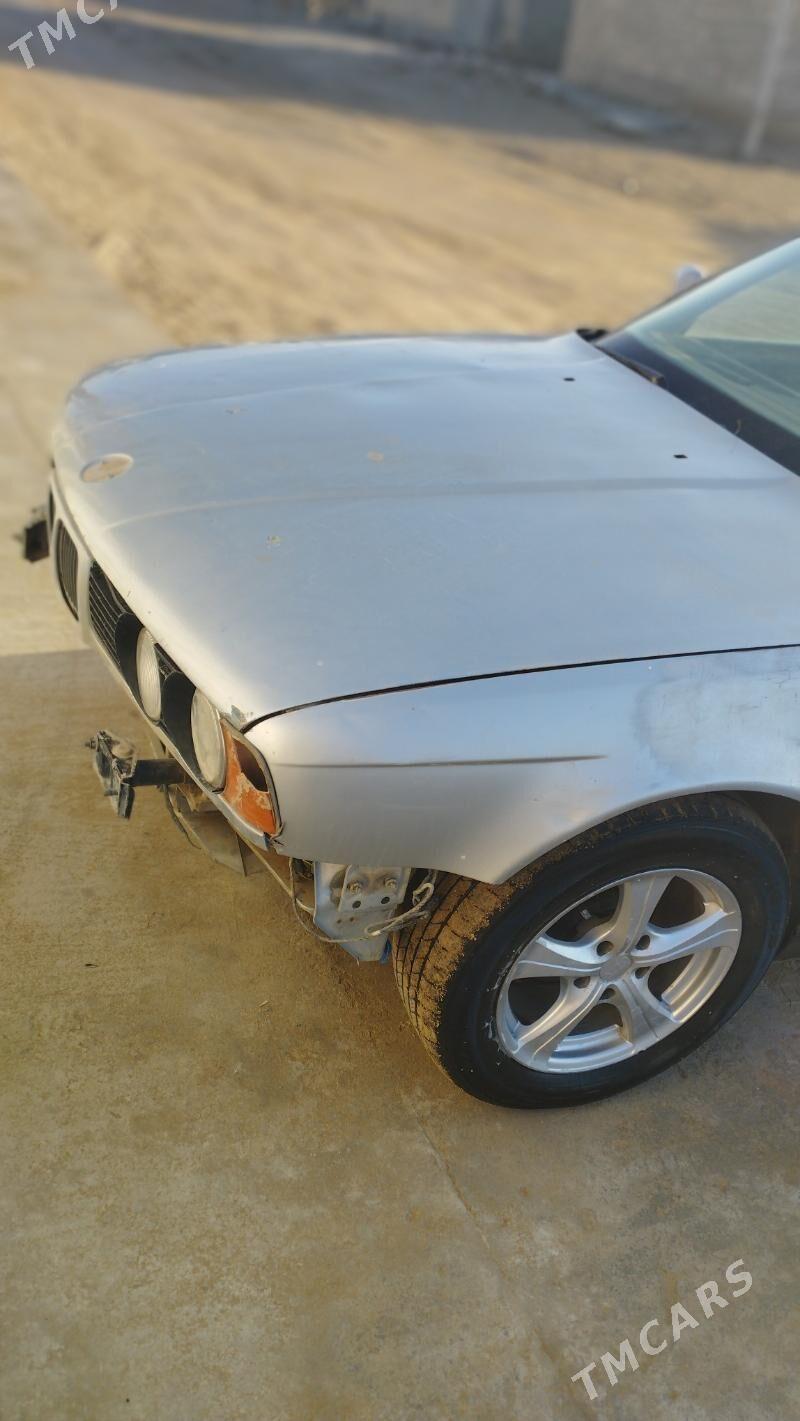 BMW 535 1992 - 18 000 TMT - Гумдаг - img 1