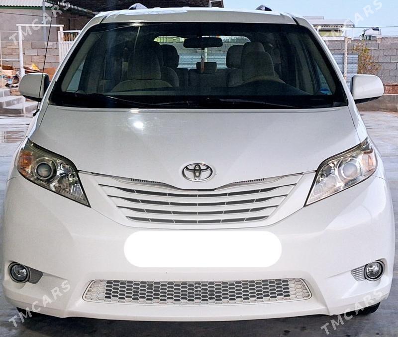 Toyota Sienna 2012 - 285 000 TMT - Etrek - img 1