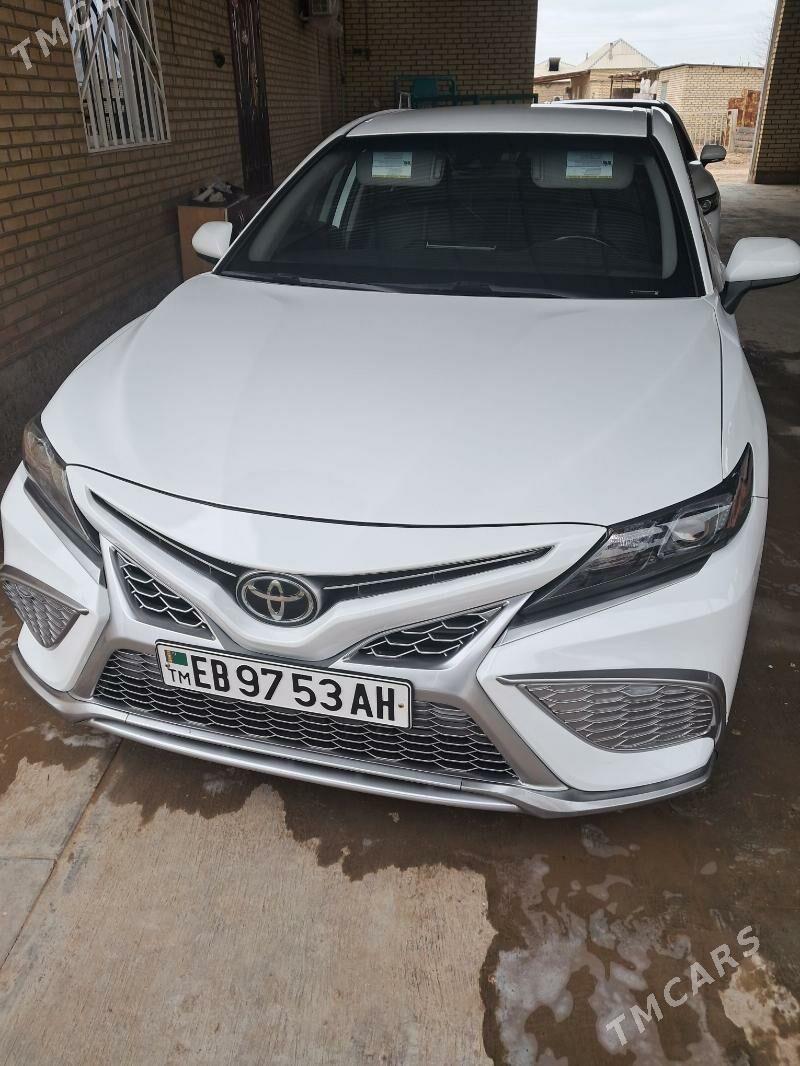 Toyota Camry 2020 - 330 000 TMT - Теджен - img 1