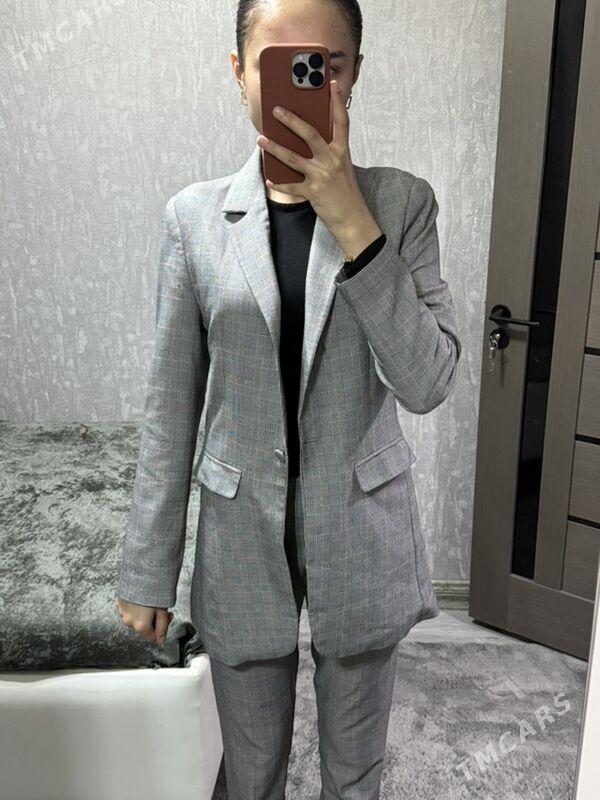 kastyum komplekt - Туркменабат - img 1